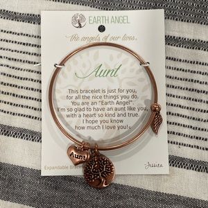 Aunt bracelet